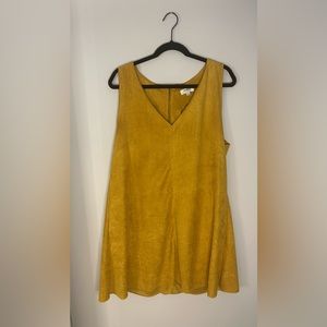 Umgee Yellow Faux Suede V-Neck Dress L